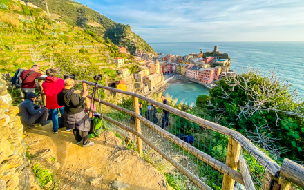 Best spot on the trail to take photos of Vernazza, Cinque Terre