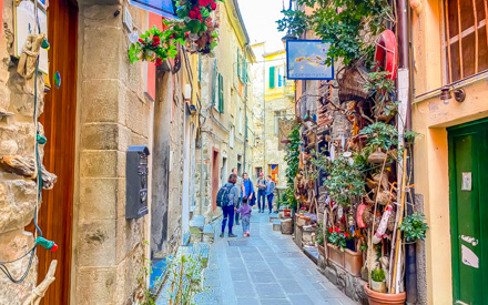 Main street of the village, Corniglia, Cinque Terre