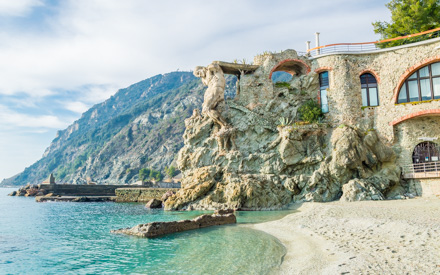 Statua di Nettuno, Monterosso al Mare, Cinque Terre