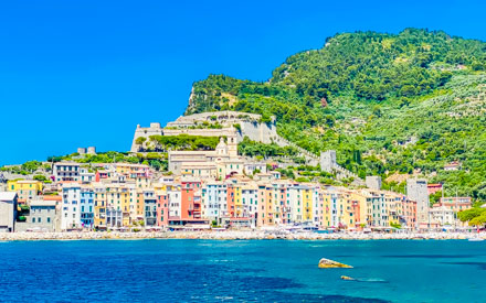 Vista di Portovenere dall'isola Palmaria, Cinque Terre