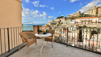 Apartment with Terrace in Riomaggiore, Italy